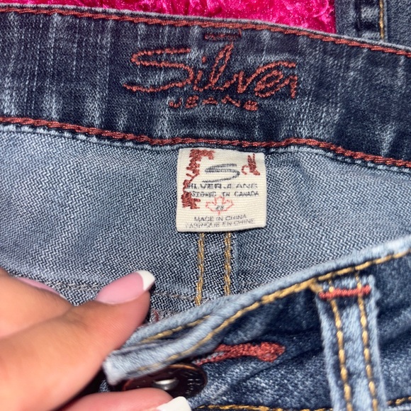 VINTAGE SILVER JEANS ⭐️ - Picture 3 of 4